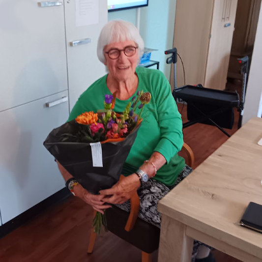 Nationele Ouderendag - Mevrouw van verzorgingstehuis